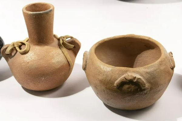 Taos Pueblo Pottery