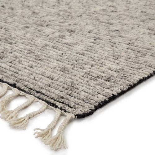 Aosta Rug - Anecdote